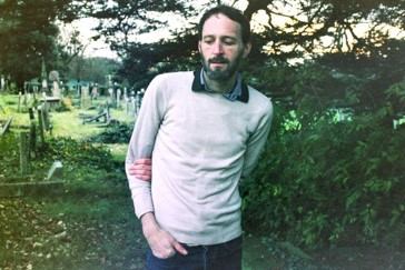 Alasdair Roberts in Collaboration with Joasihno