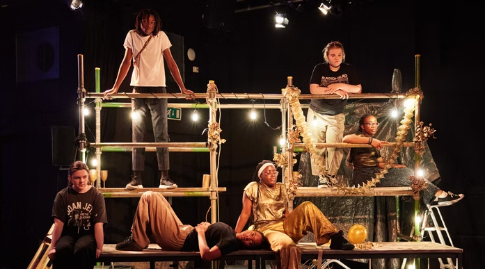 Teenage Performance Night: Lyra Young Company X Crew & Monday Night Drama
