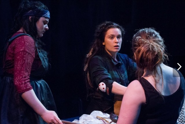 ciara_platform_theatre_13.PNG